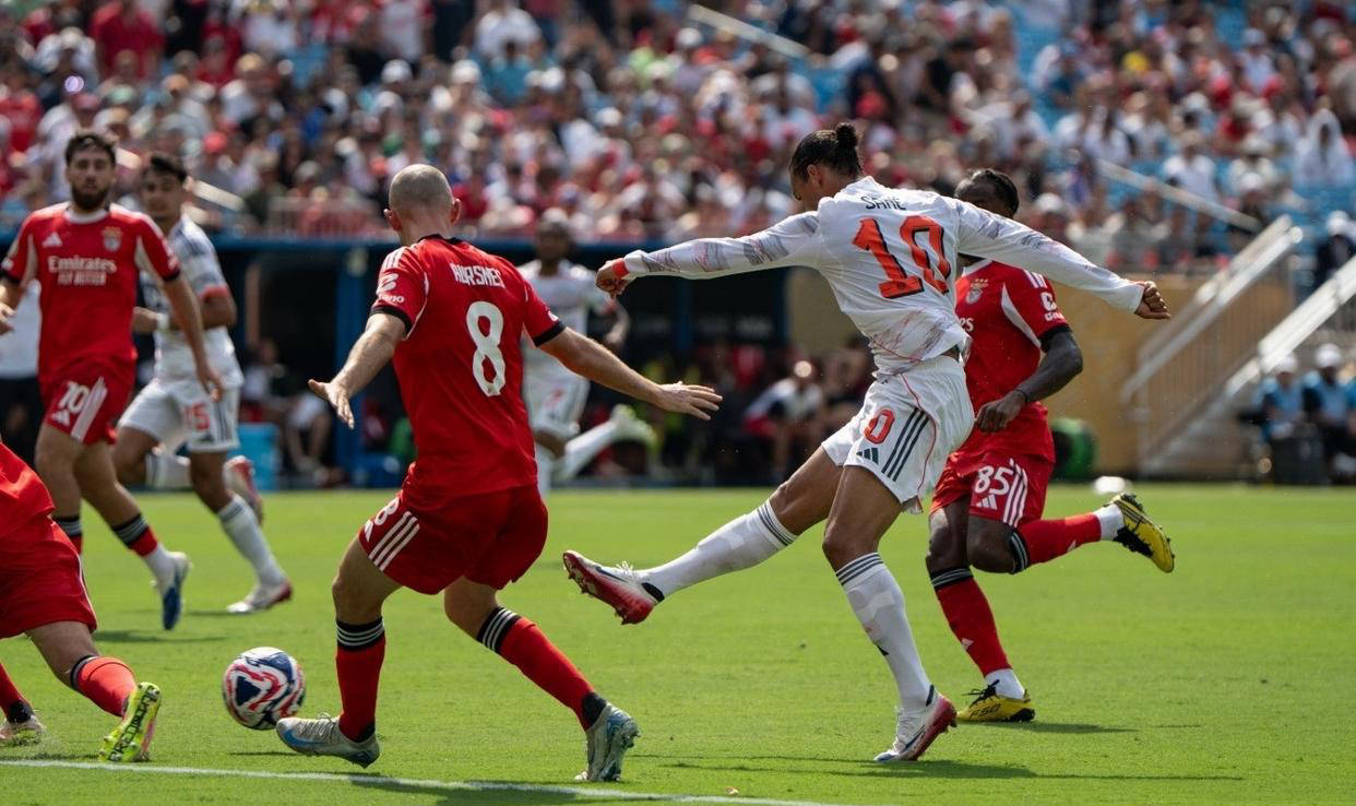  拜仁慕尼黑迎西甲关键赛，今晨复出首秀，悬念犹存，更衣室氛围转暖