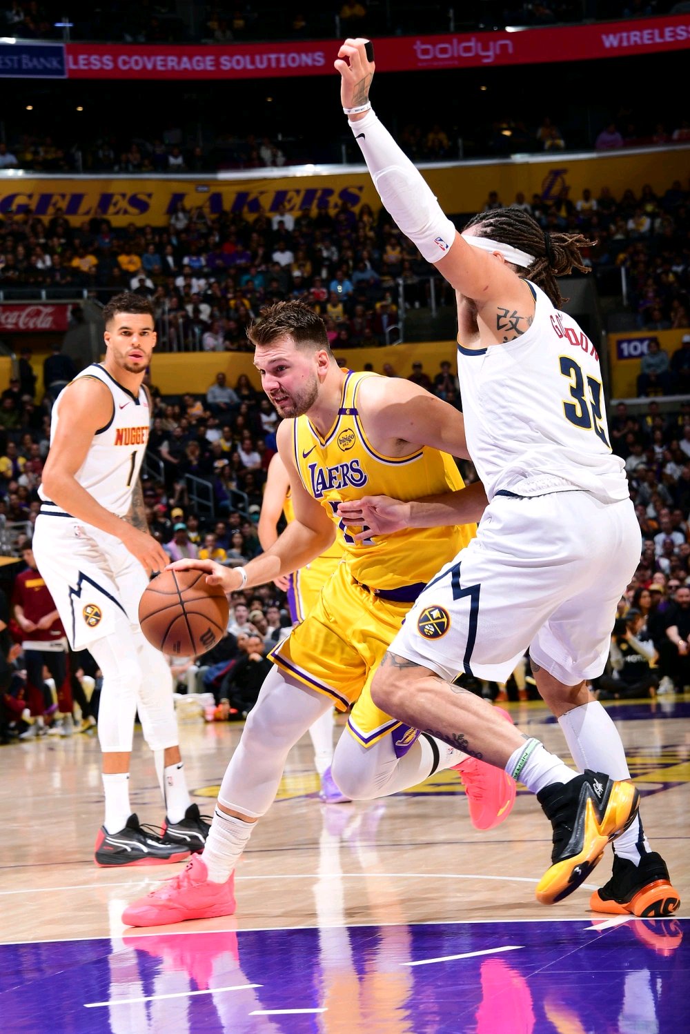 LOL竞猜平台 -赛地聚焦——NBA常规赛集结日热度飙升，尤文图斯扳平良机，更衣室稳定，阵容厚度经受考验的简单介绍