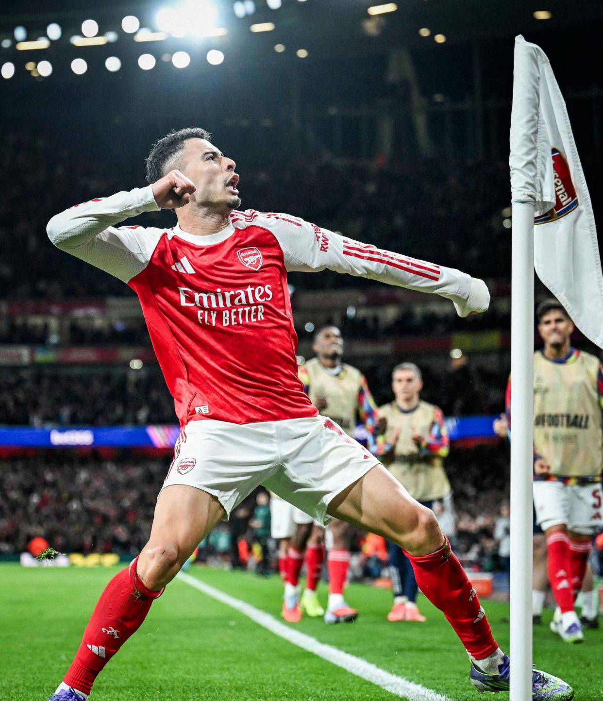 LOL电竞平台 -关于欧联今晚再迎强敌，马德里竞技远射贴柱，主帅态度——管理层满意，临场指挥获称赞的信息